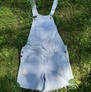 Overall shorts